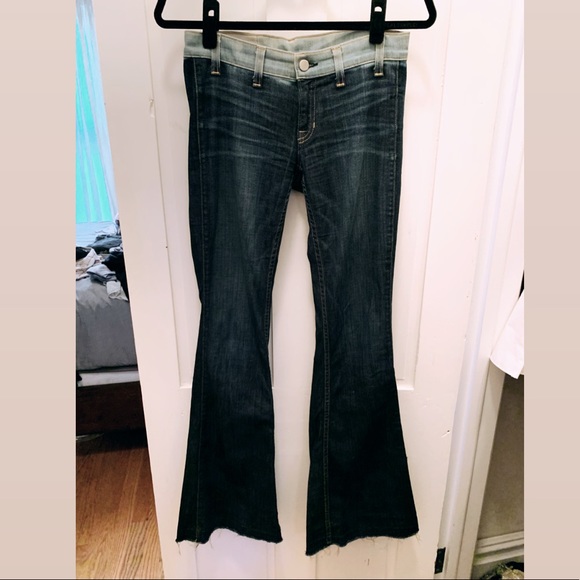 Textile Elizabeth & James Flare Jeans - Picture 1 of 6